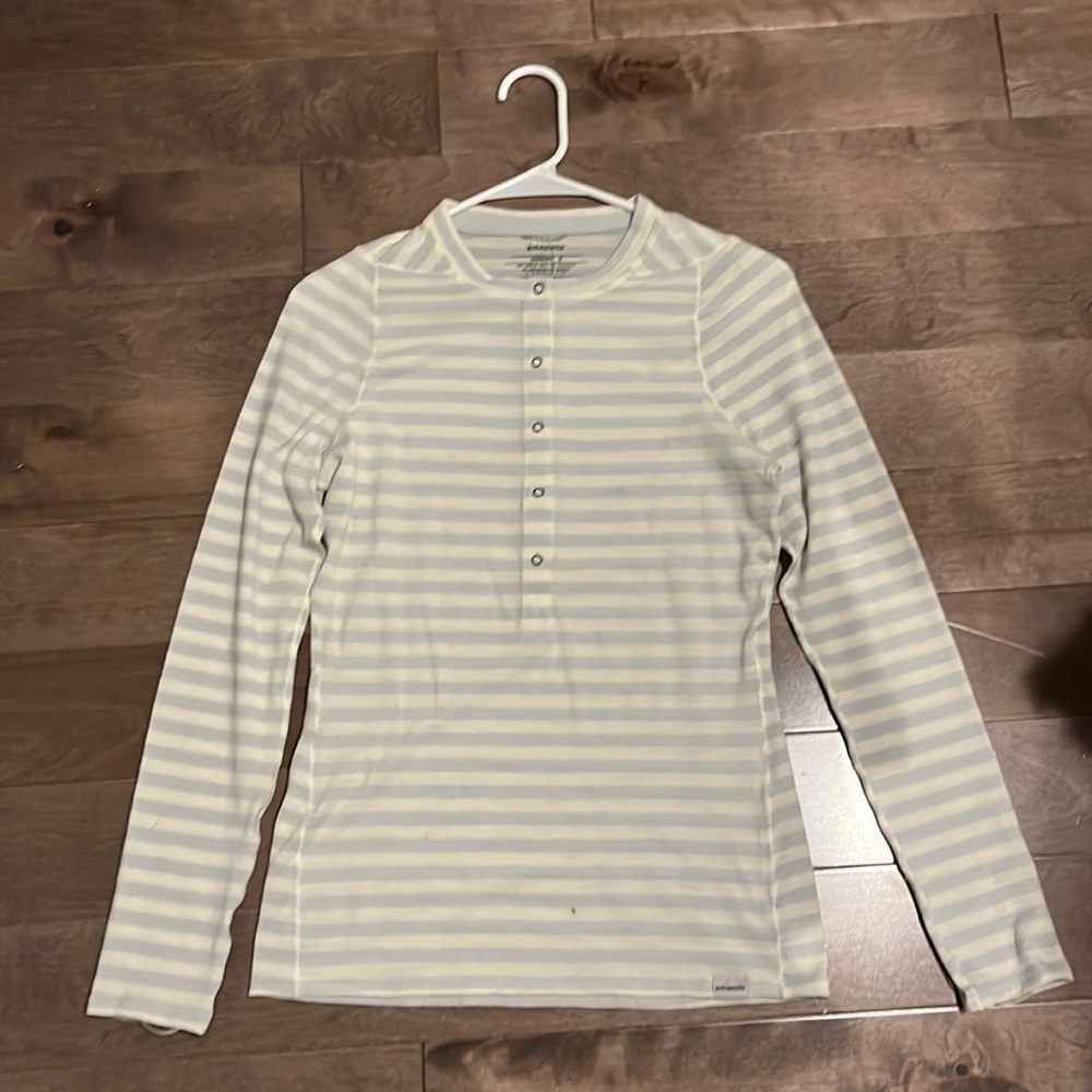 Patagonia top